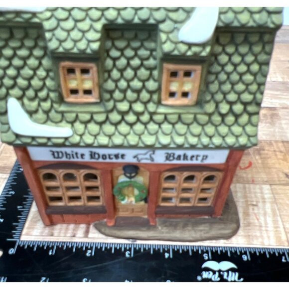 Vintage Department 56 Dickens Village White Horse Bakery Ceramic Building - Picture 6 of 8